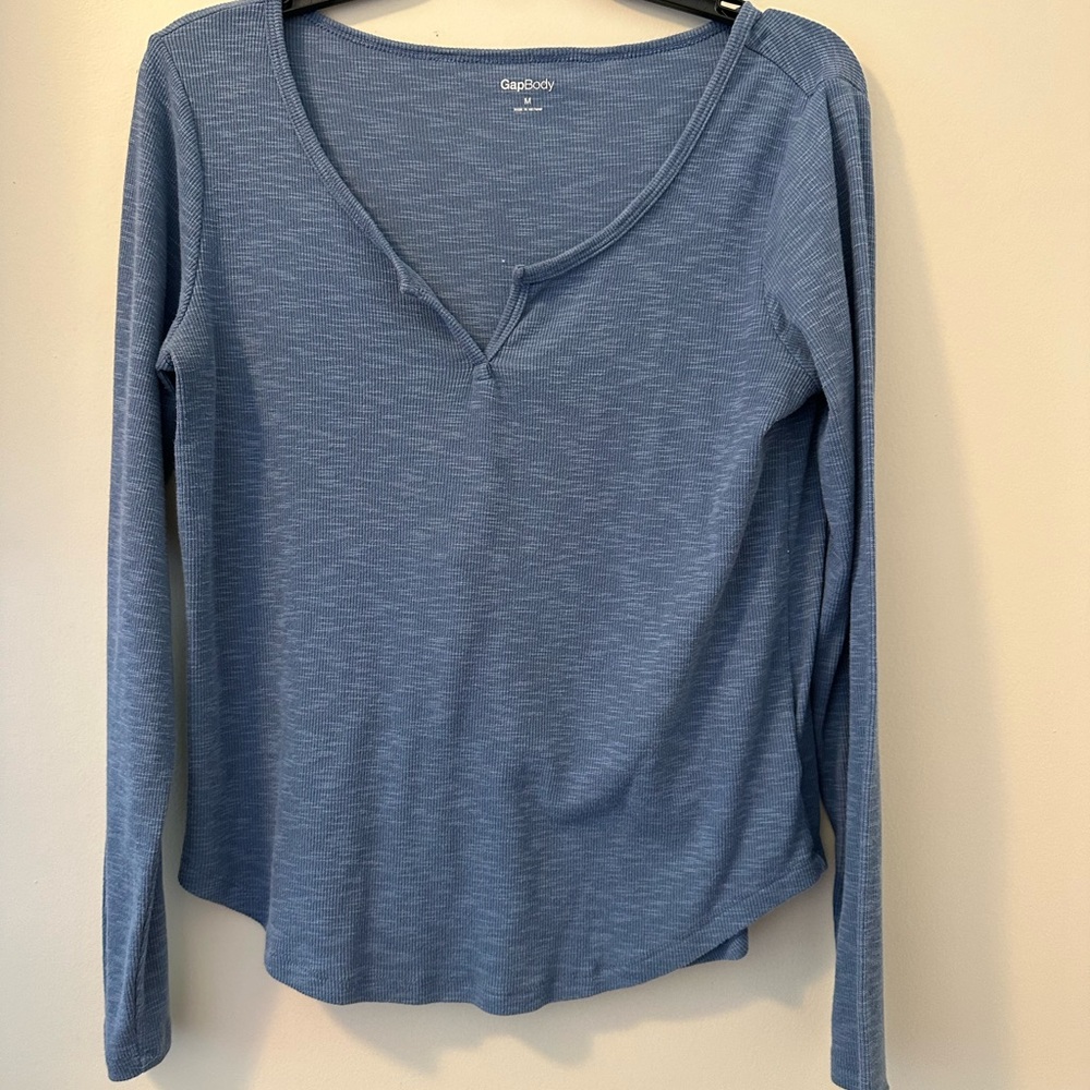 Gap Body blue long sleeve tshirt